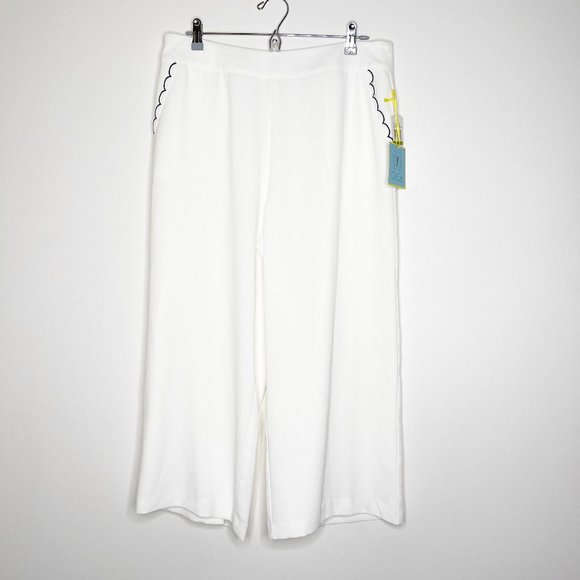 CeCe Pants - CECE Scallop Pocket Wide Leg Crepe Pants